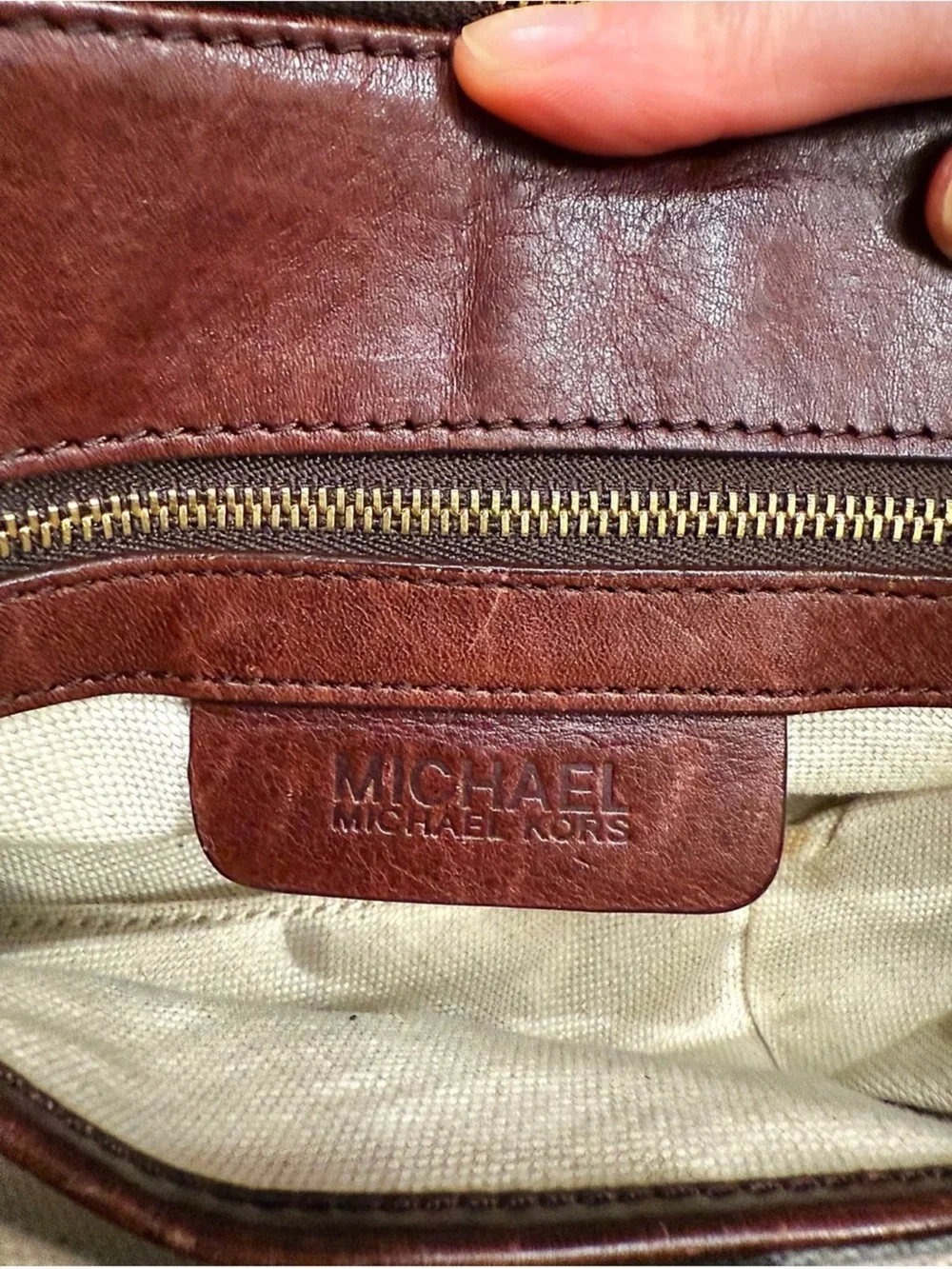 Michael Kors Classic Brown Leather Shoulder Bag - Women
